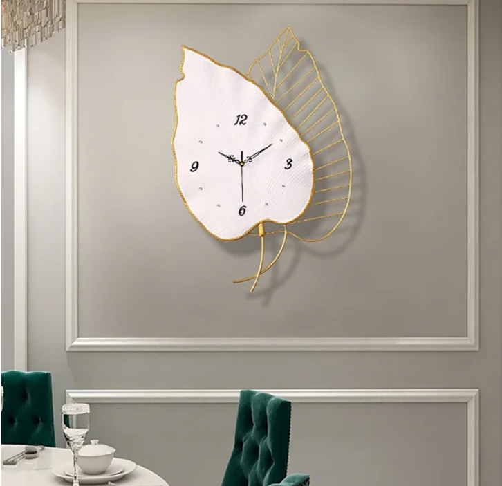 DOUBLE BEETAL LEAF WALLCLOCK WHITE & GOLD 24INCH