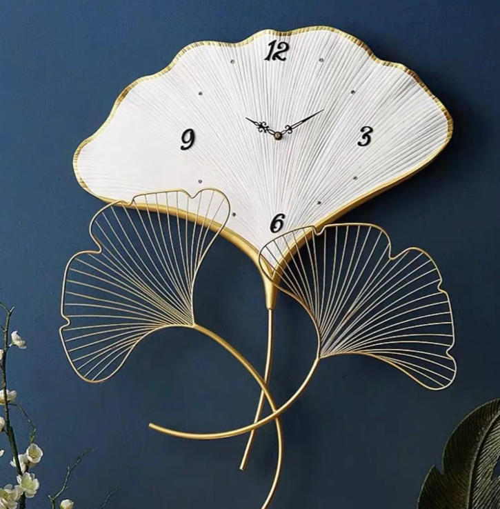 THREE LEAFS METAL WALLCLOCK WHITE & GOLD 24INCH