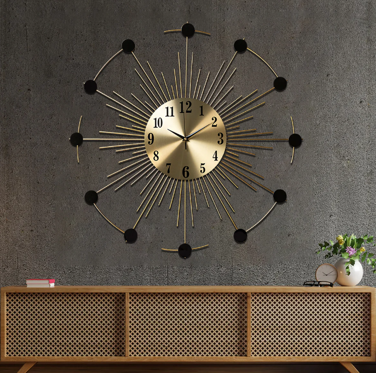 STAR GOLD & BLACK WALLCLOCK 24 INCH