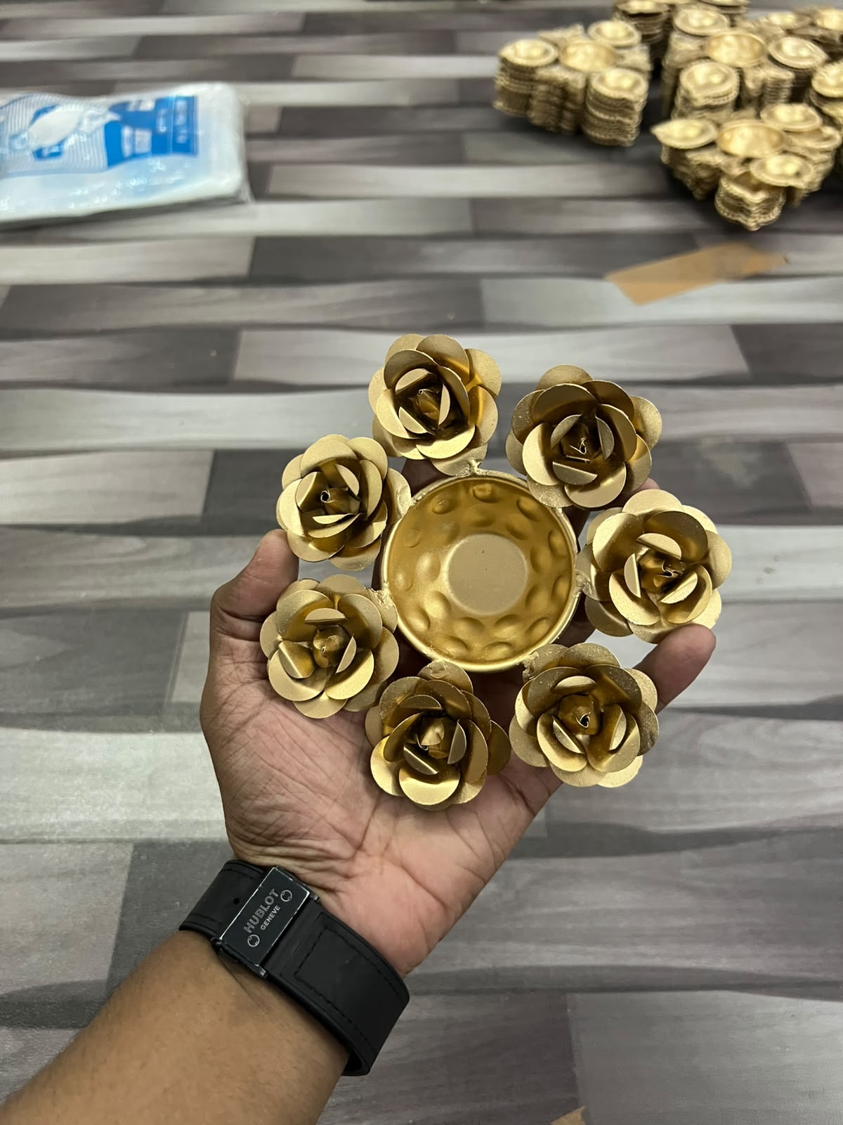 METAL ROSE URLI 6INCH (PACK OF 10PCS)